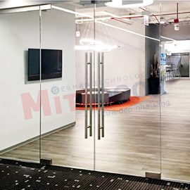 CỬA BẢN LỀ SÀN MITADOOR